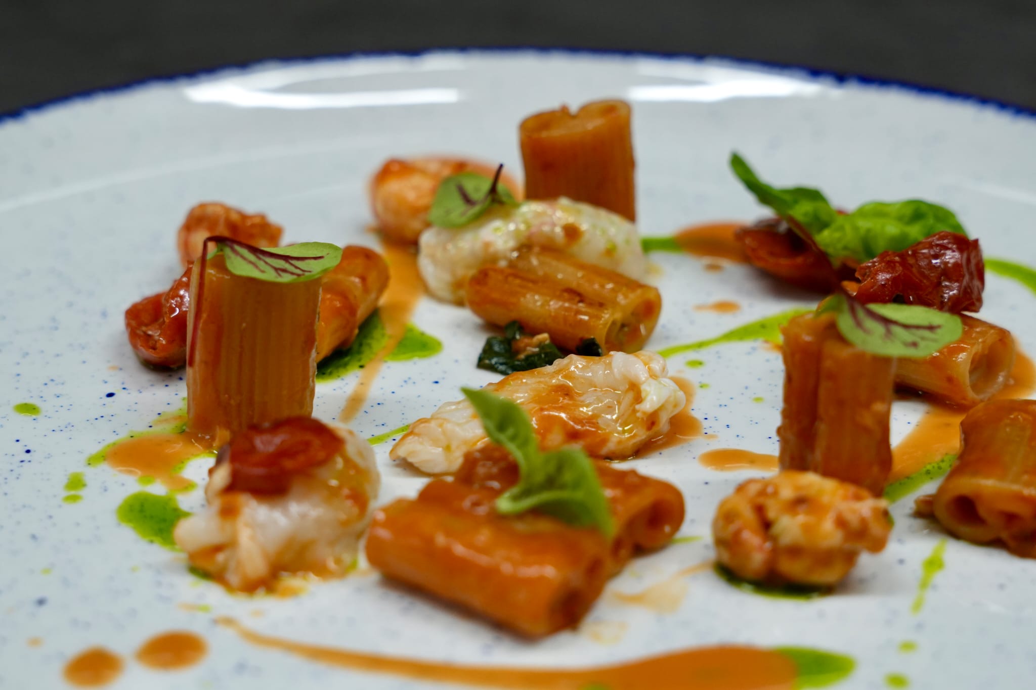 Mezze maniche con scampi